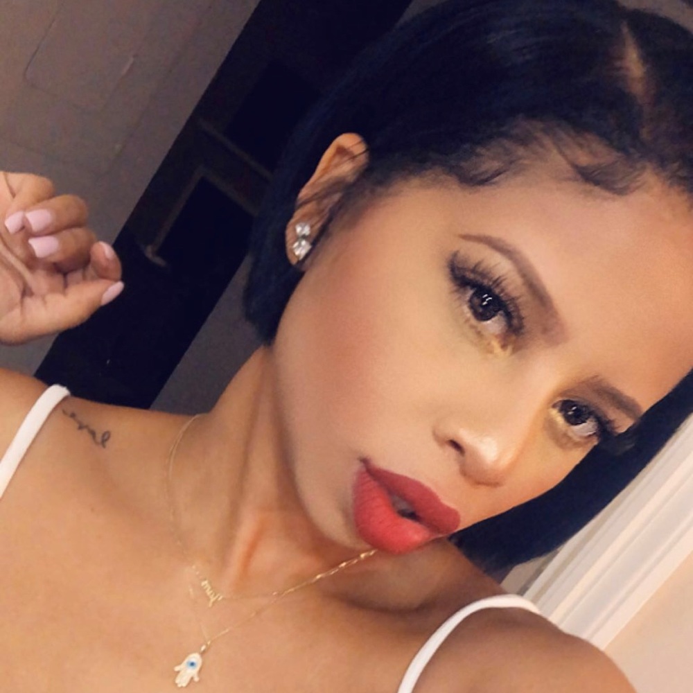 Meet your Posher, Jamekka